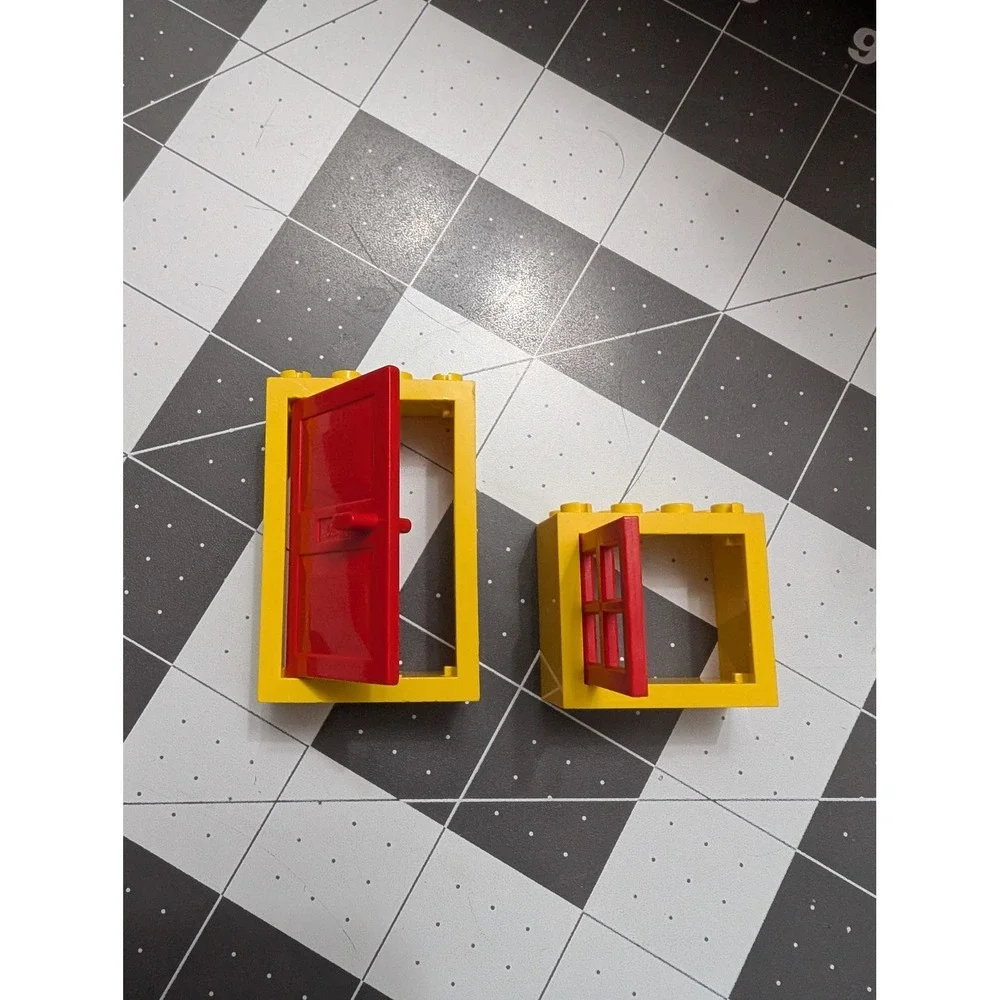 Lego‎ Branded Window & Door lot two yellow red replacement part
